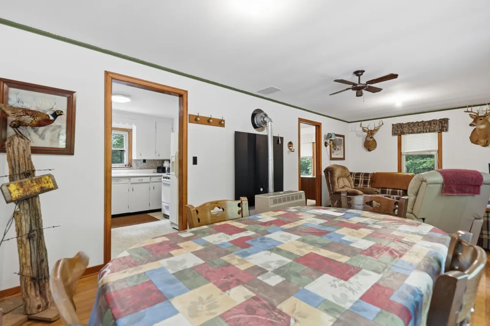7 E Johnson Road Ashley, MI 48806
