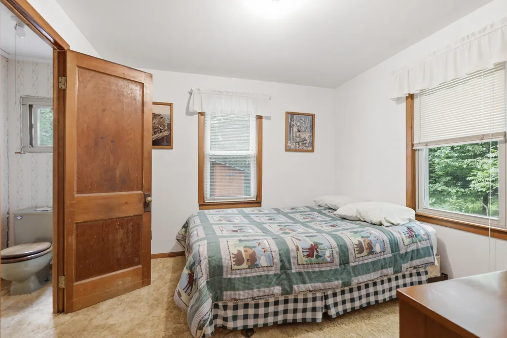 7 E Johnson Road Ashley, MI 48806