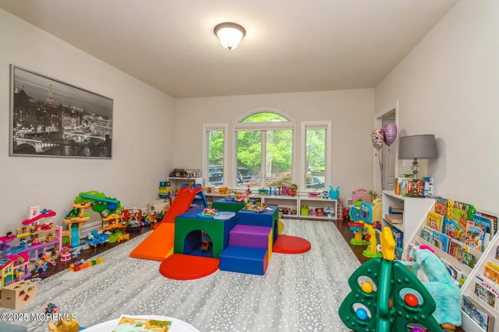 5 Ramapo Court Colts Neck, NJ 07722