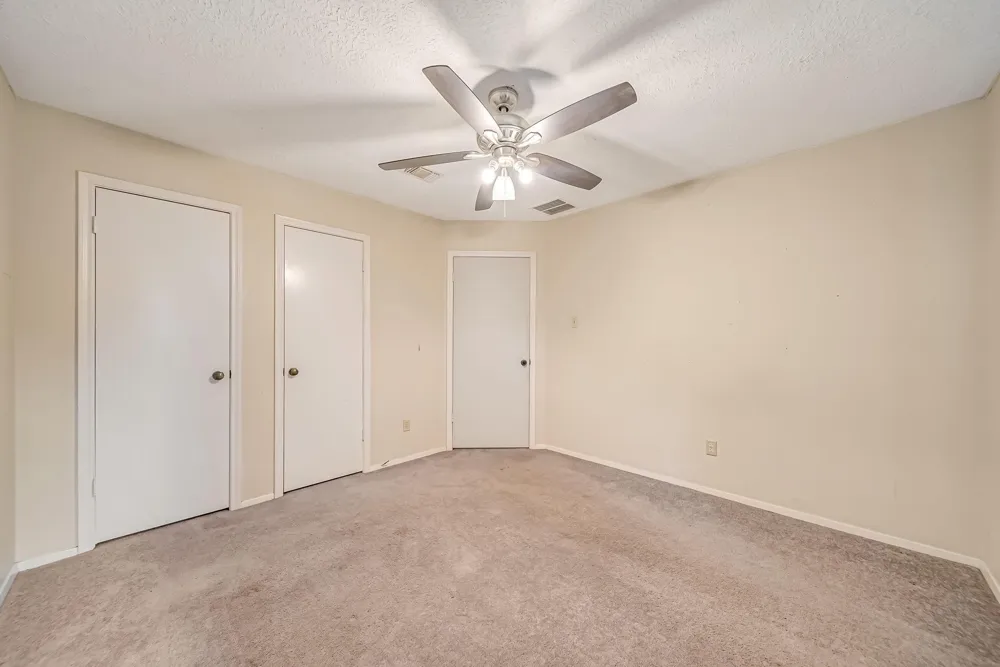 3812 Redbud Drive La Porte, TX 77571