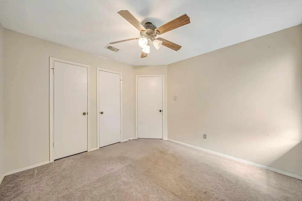 3812 Redbud Drive La Porte, TX 77571