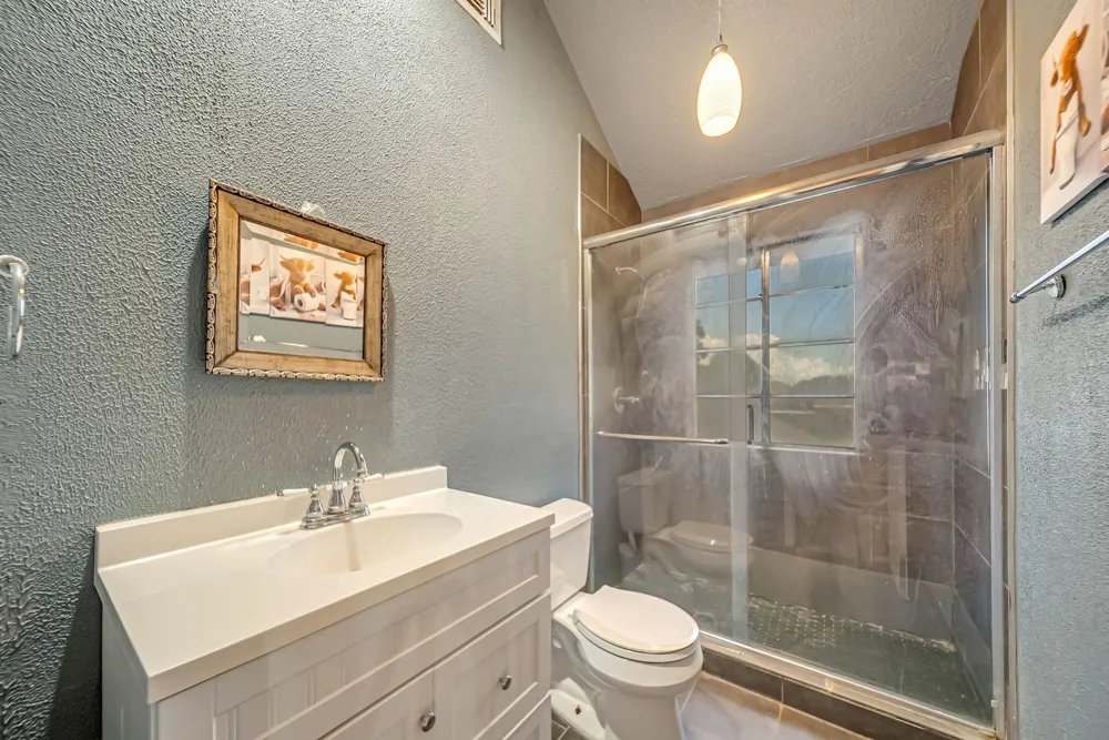 3812 Redbud Drive La Porte, TX 77571