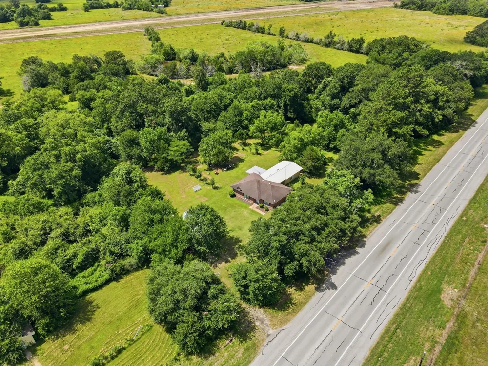 14021 Highway 21 W North Zulch, TX 77872