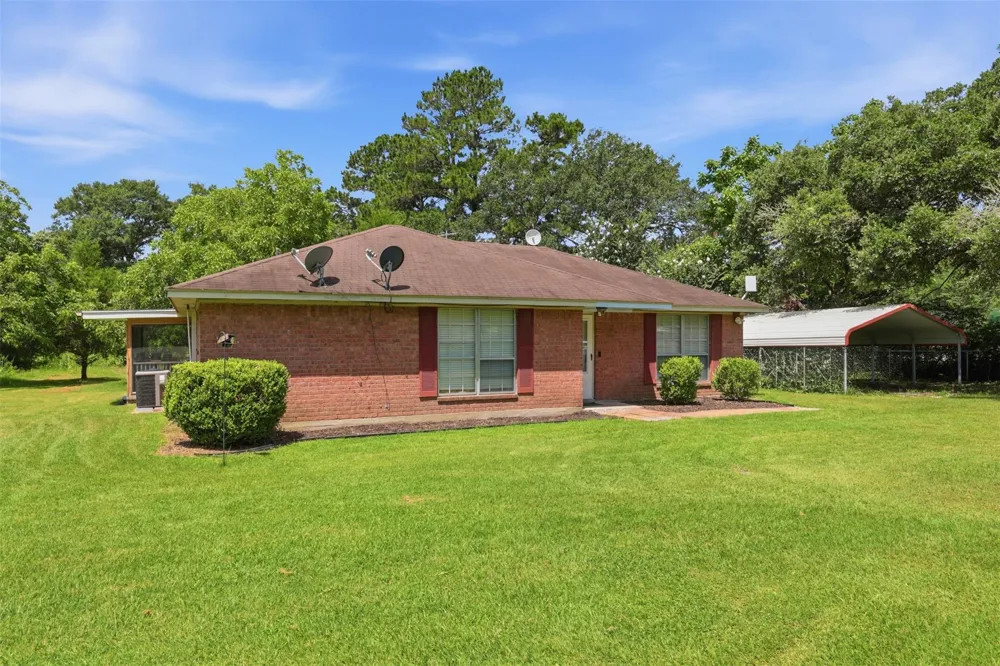 14021 Highway 21 W North Zulch, TX 77872
