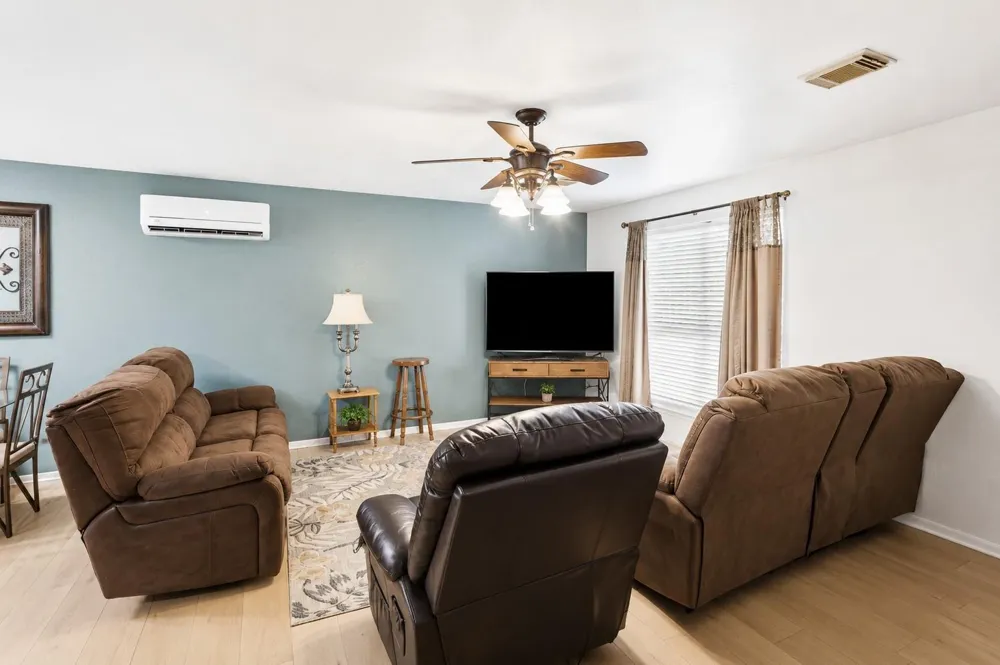 14021 Highway 21 W North Zulch, TX 77872