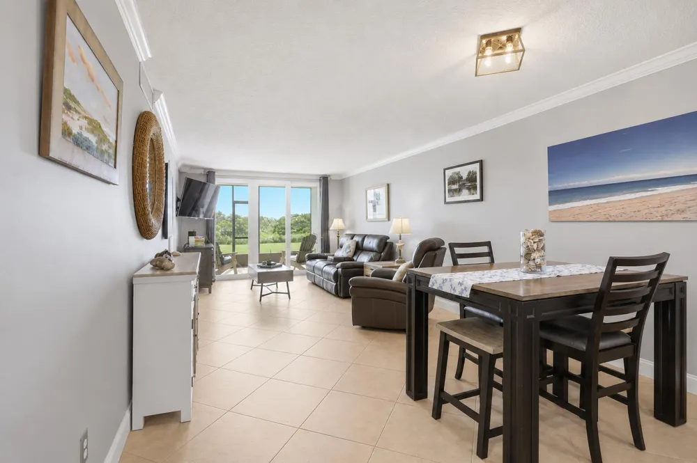 4200 Hwy A1a #112 Hutchinson Island, FL 34949