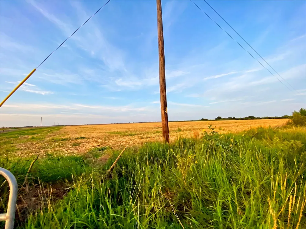 3000 County Road 352 Bartlett, TX 76511
