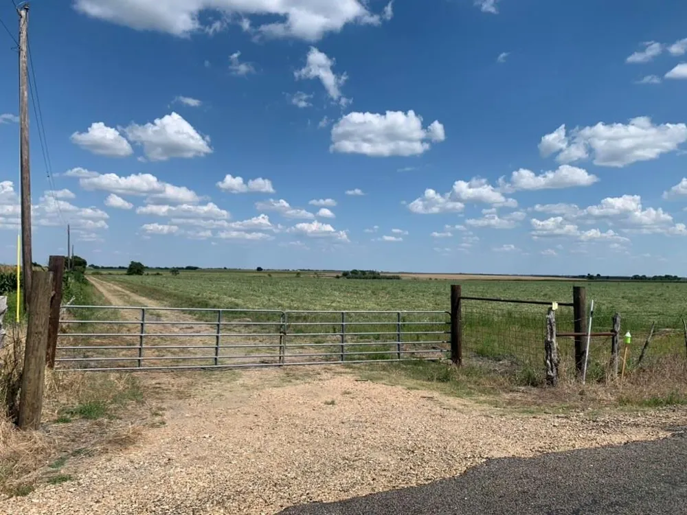 3000 County Road 352 Bartlett, TX 76511