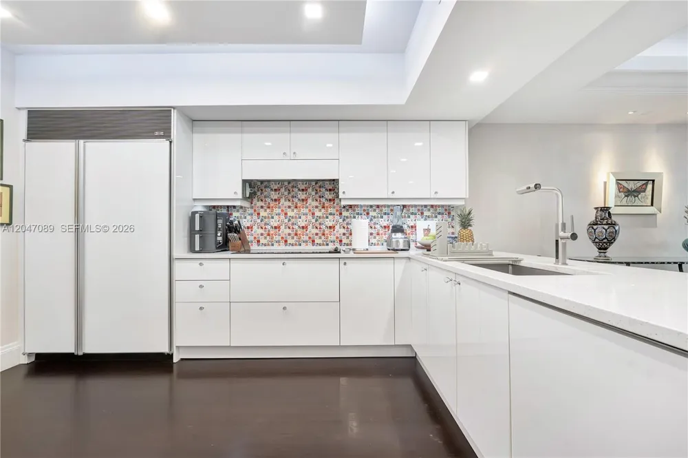 1455 Ocean Dr #904 Miami Beach, FL 33139