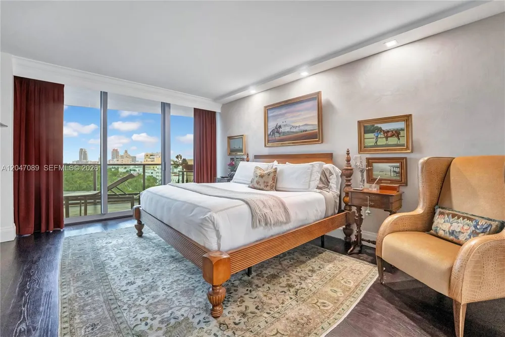 1455 Ocean Dr #904 Miami Beach, FL 33139