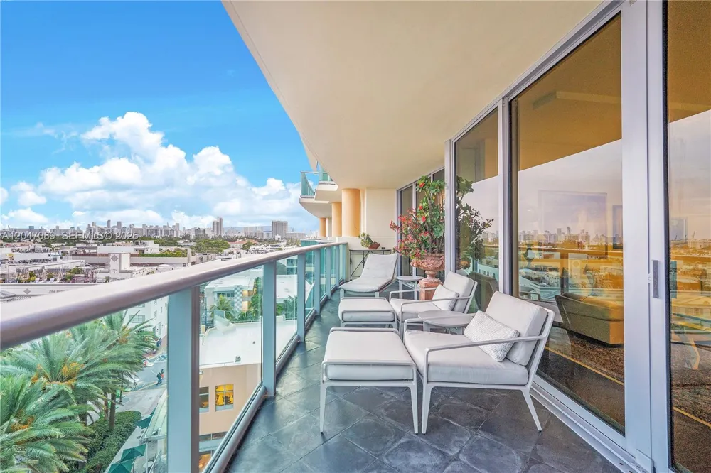 1455 Ocean Dr #904 Miami Beach, FL 33139