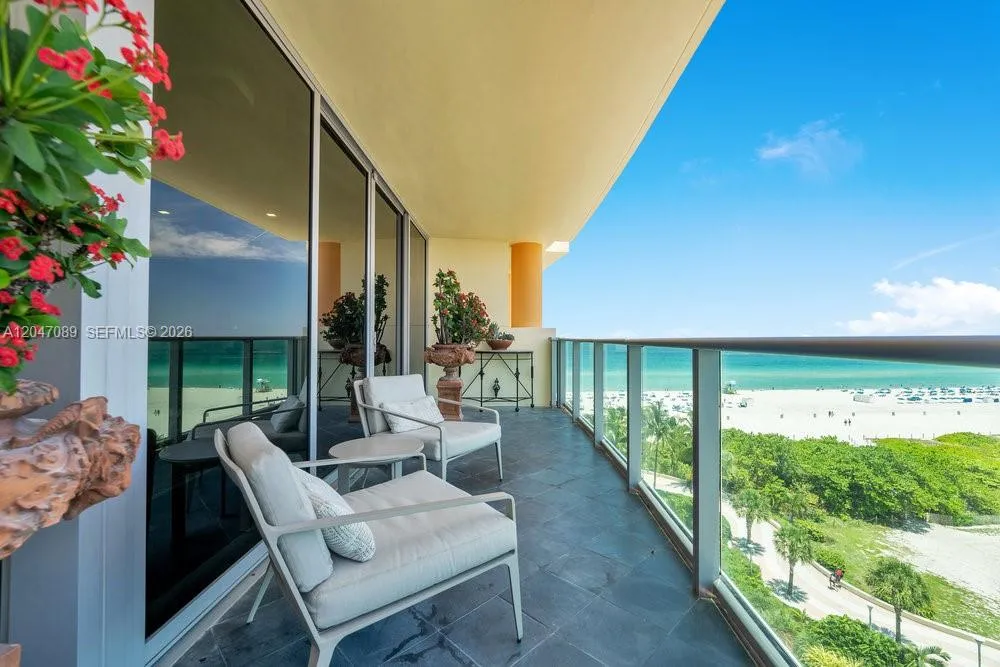 1455 Ocean Dr #904 Miami Beach, FL 33139