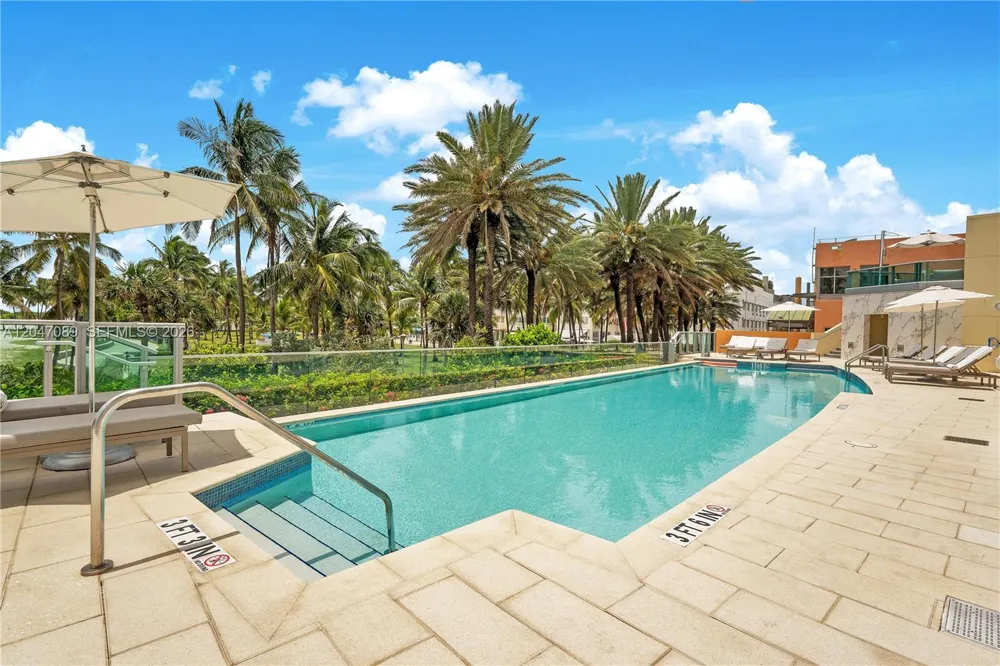 1455 Ocean Dr #904 Miami Beach, FL 33139