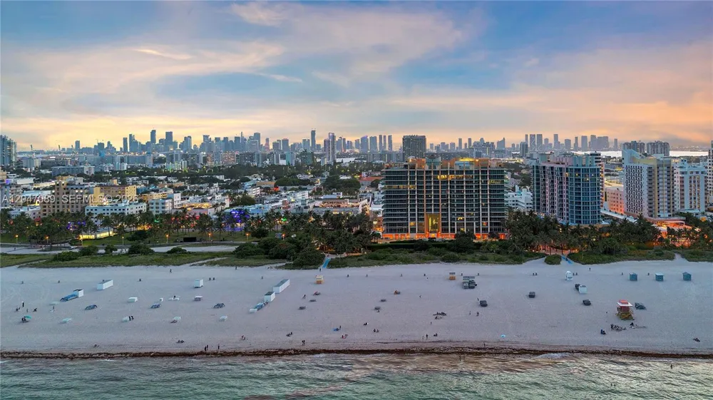 1455 Ocean Dr #904 Miami Beach, FL 33139