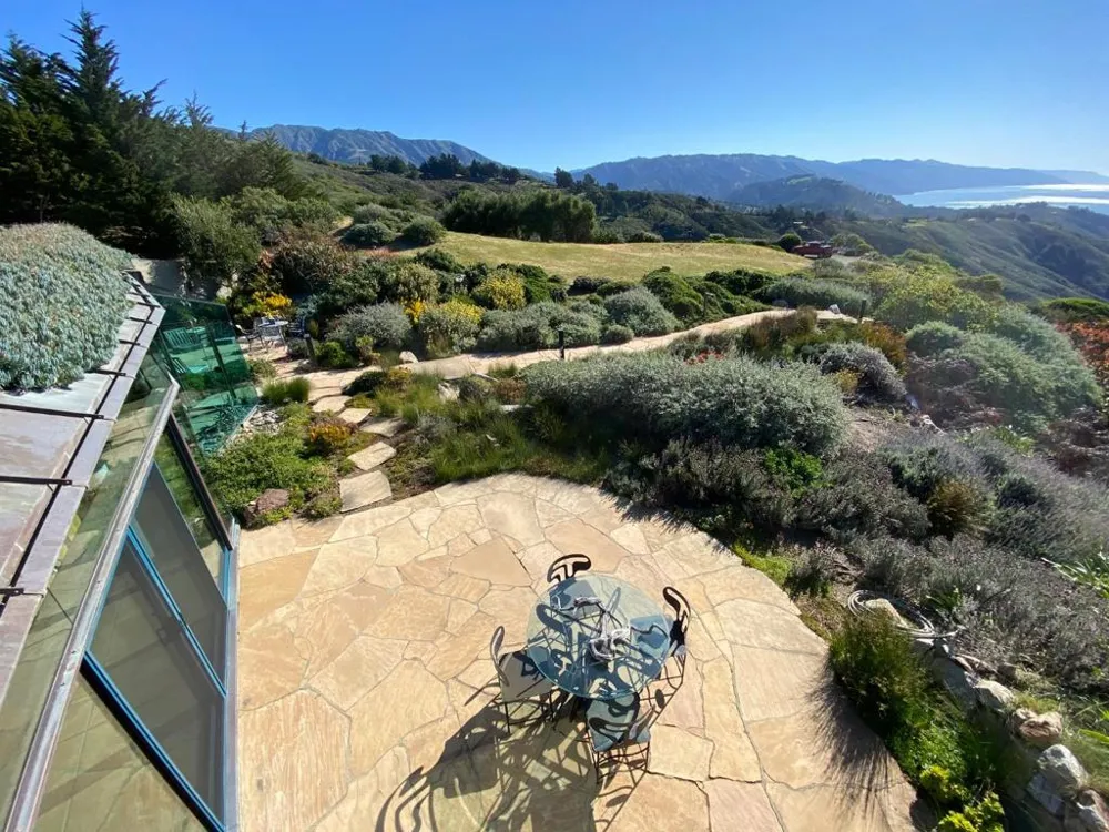 46400 Clear Ridge Road Big Sur, CA 93920