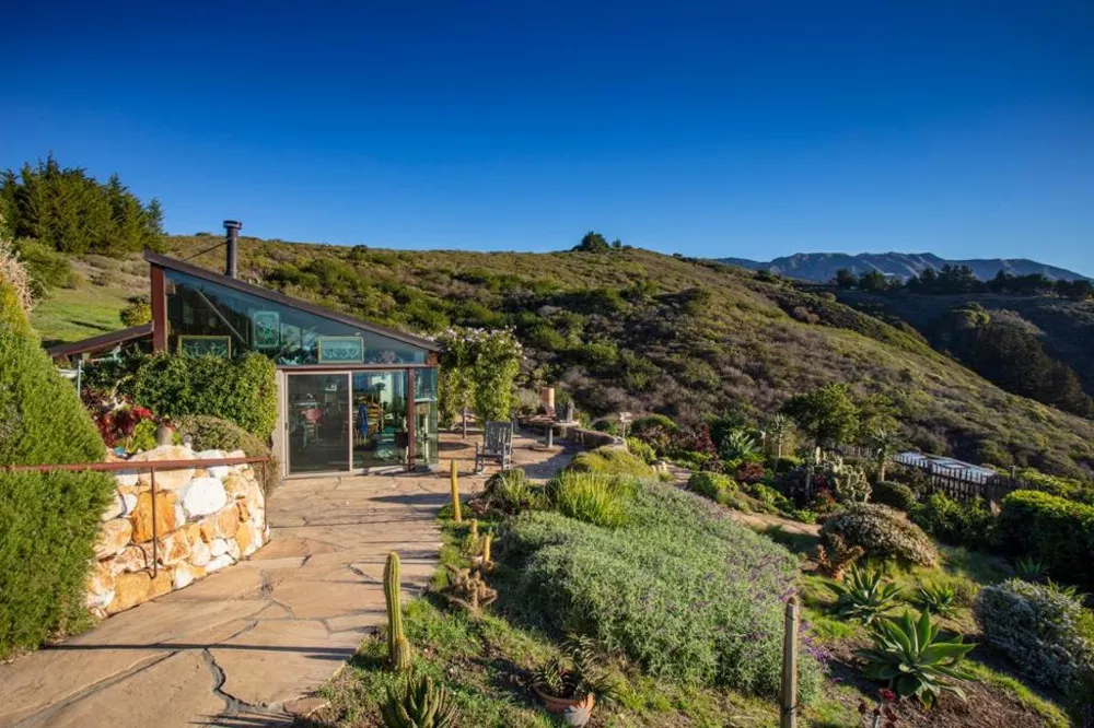 46400 Clear Ridge Road Big Sur, CA 93920
