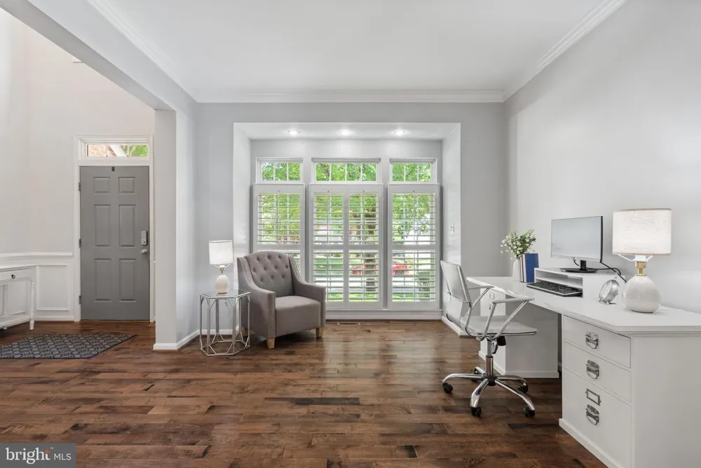 42702 MIDDLE RIDGE PLACE Broadlands, VA 20148