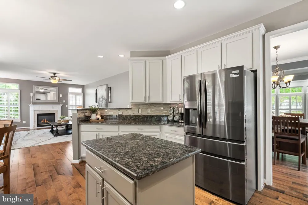 42702 MIDDLE RIDGE PLACE Broadlands, VA 20148