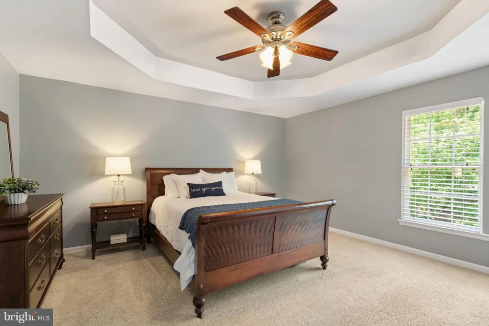 42702 MIDDLE RIDGE PLACE Broadlands, VA 20148