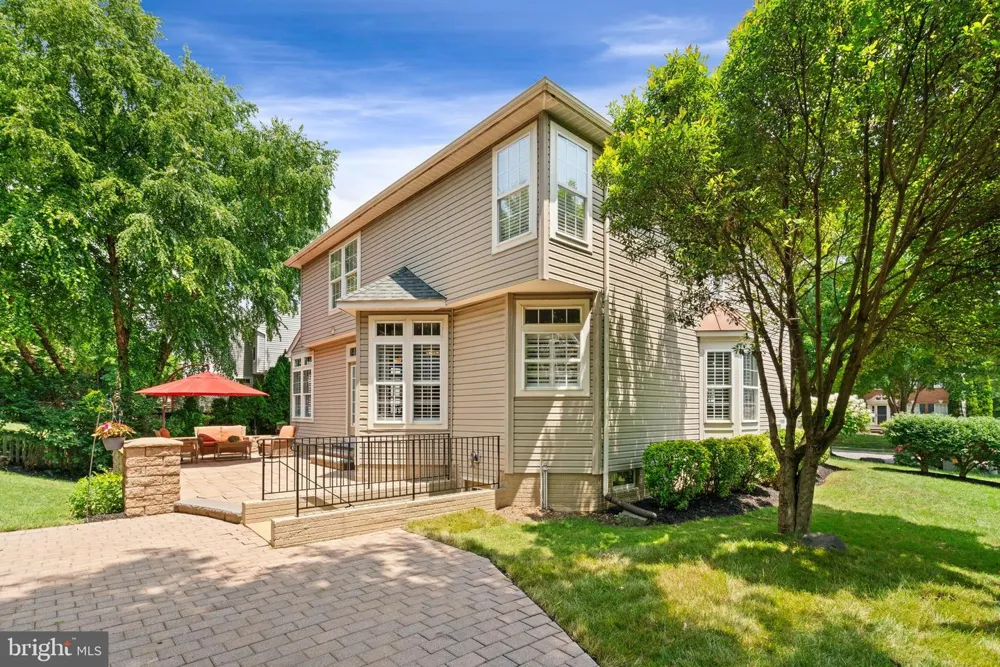 42702 MIDDLE RIDGE PLACE Broadlands, VA 20148