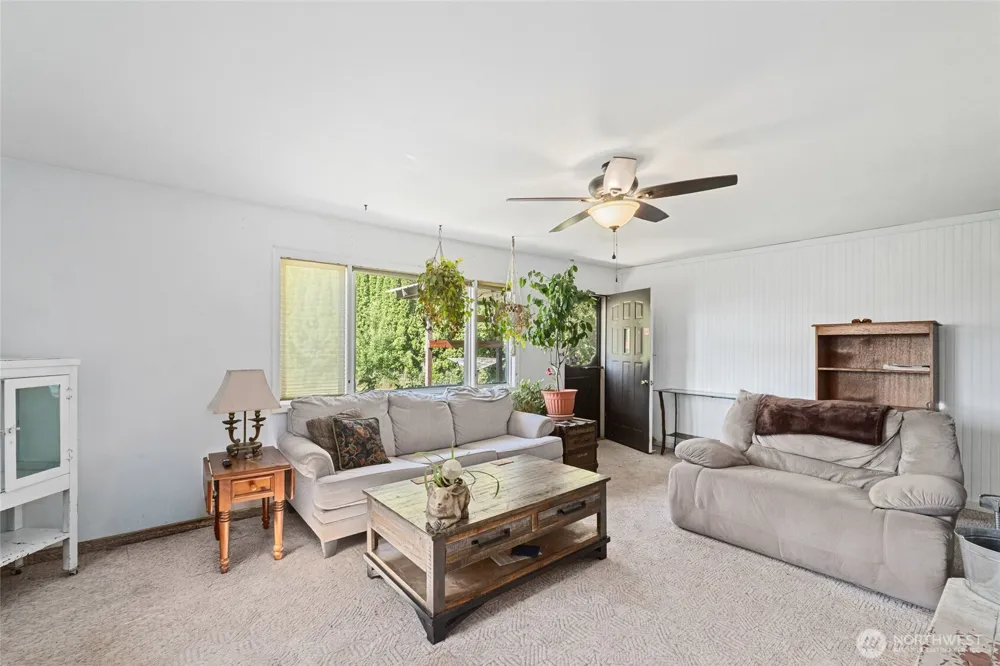 511 Valley Westside Road Colville, WA 99114