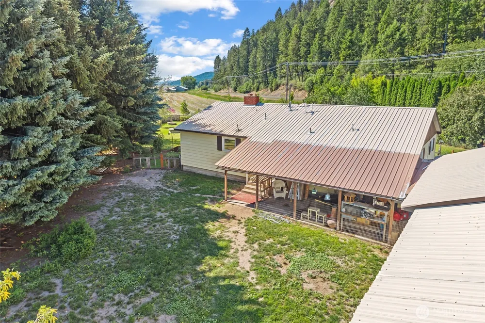 511 Valley Westside Road Colville, WA 99114