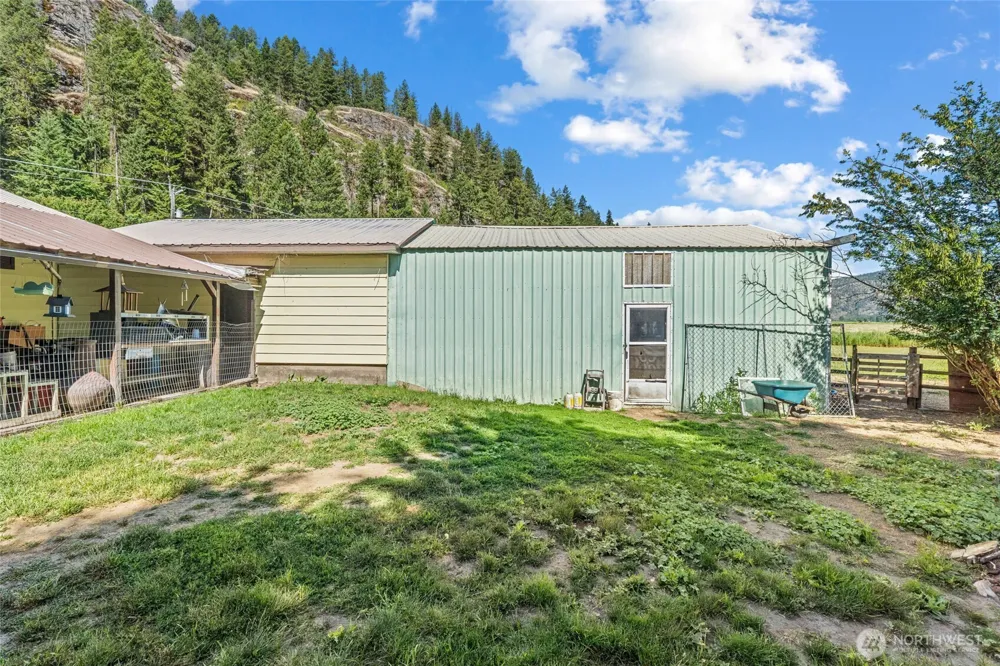 511 Valley Westside Road Colville, WA 99114