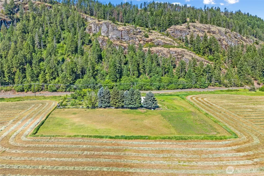 511 Valley Westside Road Colville, WA 99114