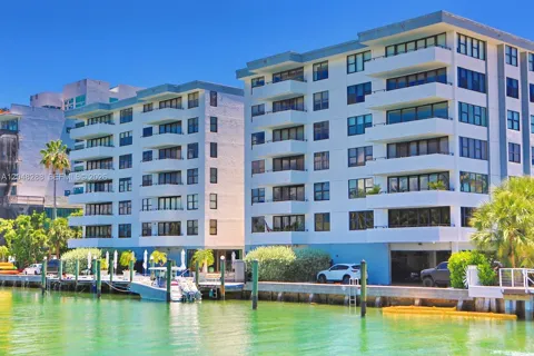 9660 W Bay Harbor Dr #5A