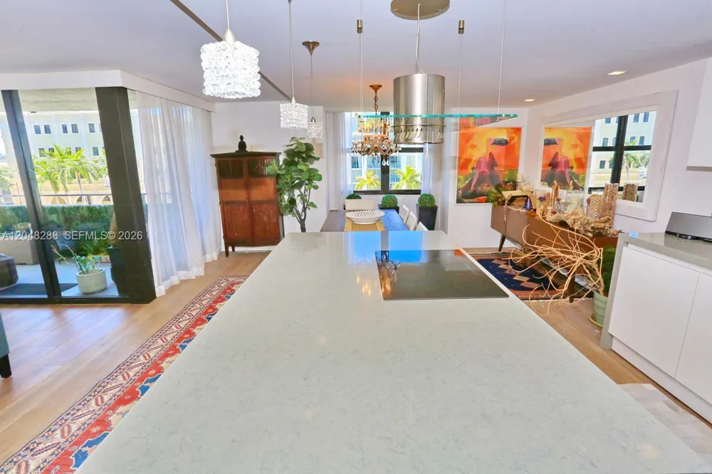 9660 W Bay Harbor Dr #5A Bay Harbor Islands, FL 33154