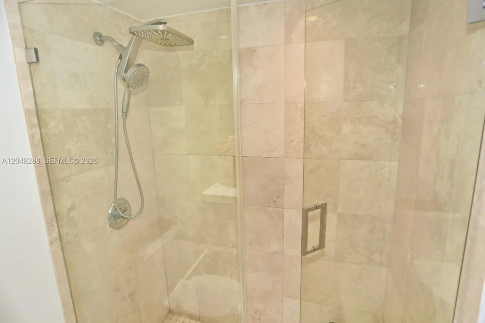 9660 W Bay Harbor Dr #5A Bay Harbor Islands, FL 33154