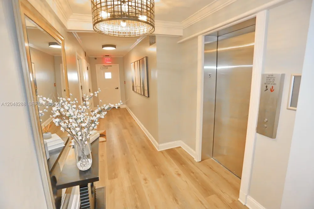 9660 W Bay Harbor Dr #5A Bay Harbor Islands, FL 33154