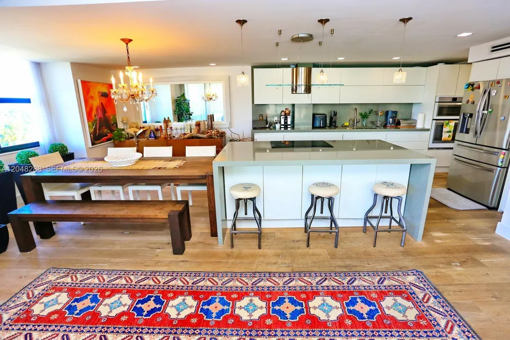 9660 W Bay Harbor Dr #5A Bay Harbor Islands, FL 33154