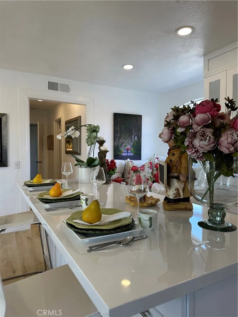 8514 E Baker Hill Road #B Orange, CA 92869