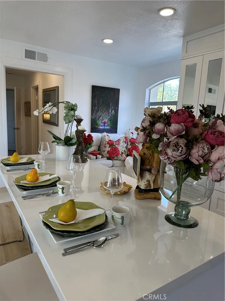 8514 E Baker Hill Road #B Orange, CA 92869