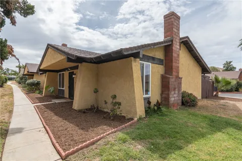 1231 S Buena Vista