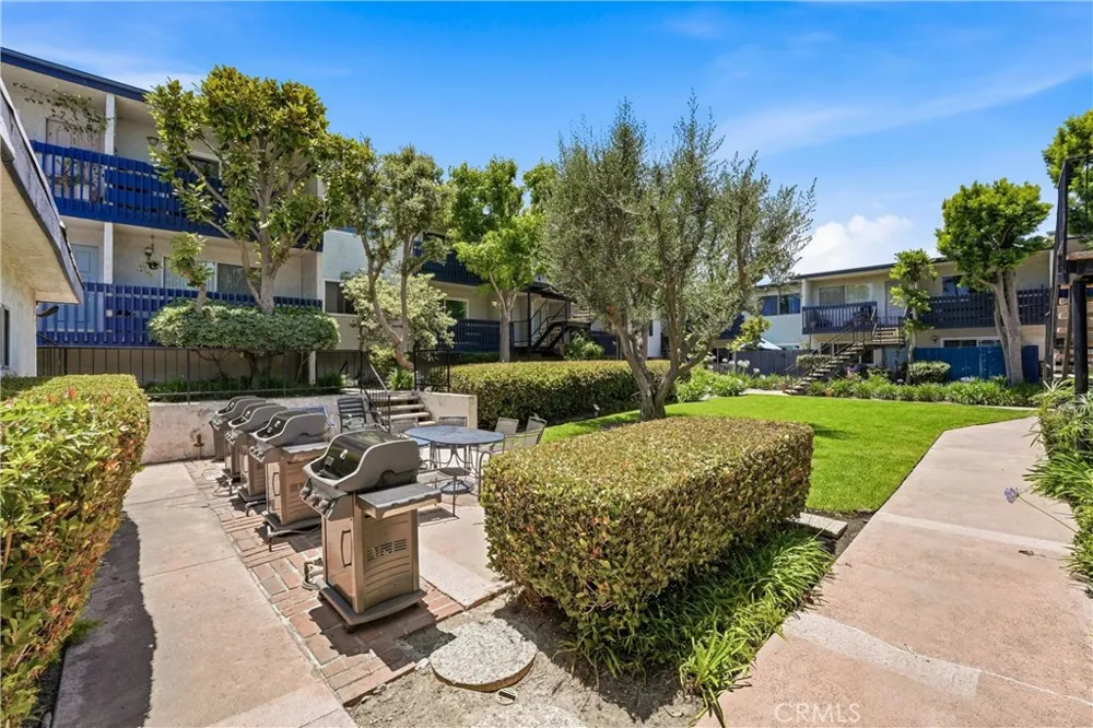 25930 Narbonne #137 Lomita, CA 90717