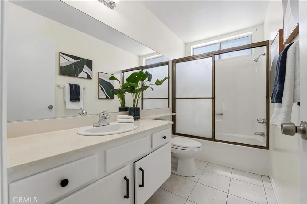 25930 Narbonne #137 Lomita, CA 90717