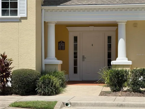 1322 SEVEN EAGLES COURT #102