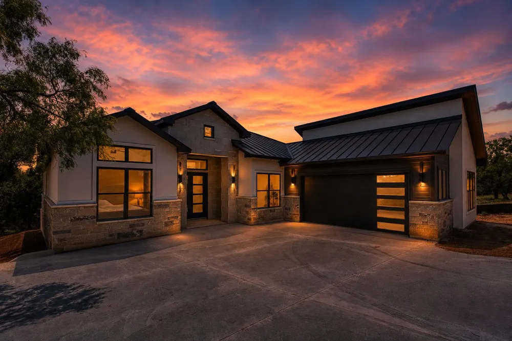 1310 Cats Eye Horseshoe Bay, TX 78657