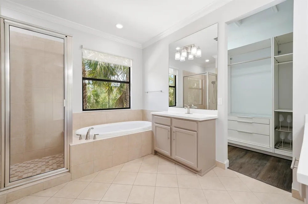 3390 NW 125th Avenue Sunrise, FL 33323