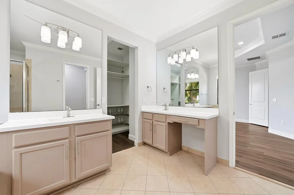 3390 NW 125th Avenue Sunrise, FL 33323