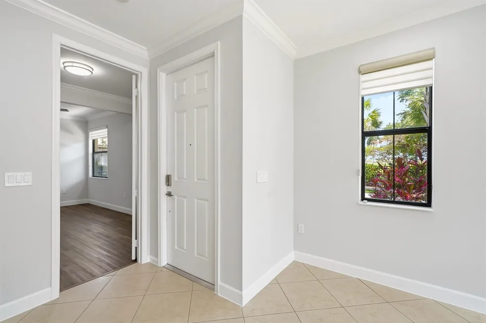 3390 NW 125th Avenue Sunrise, FL 33323