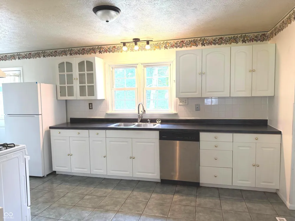 621 Woodland Drive Rockville, IN 47872
