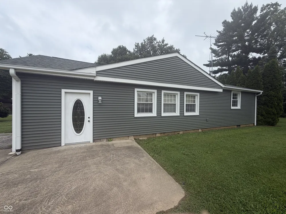 621 Woodland Drive Rockville, IN 47872