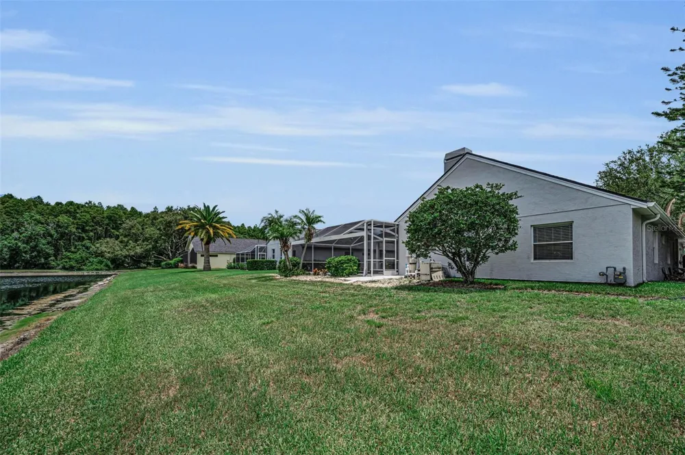 4084 LIGUSTRUM DRIVE Palm Harbor, FL 34685