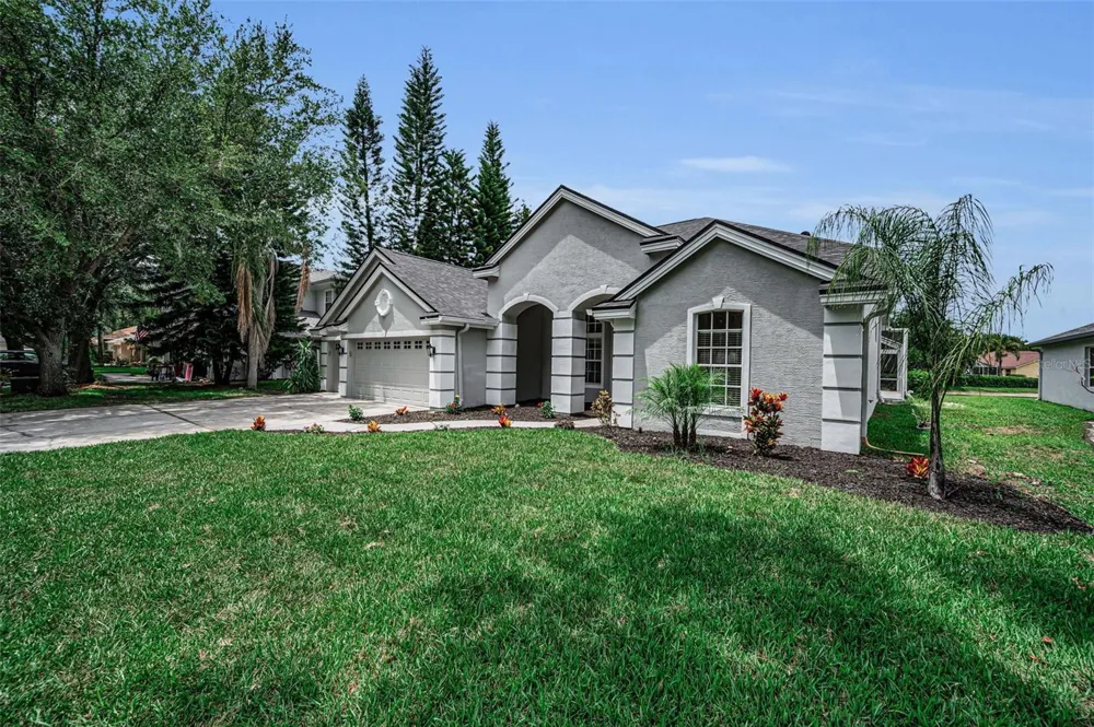 4084 LIGUSTRUM DRIVE Palm Harbor, FL 34685