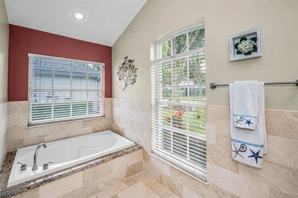 4084 LIGUSTRUM DRIVE Palm Harbor, FL 34685