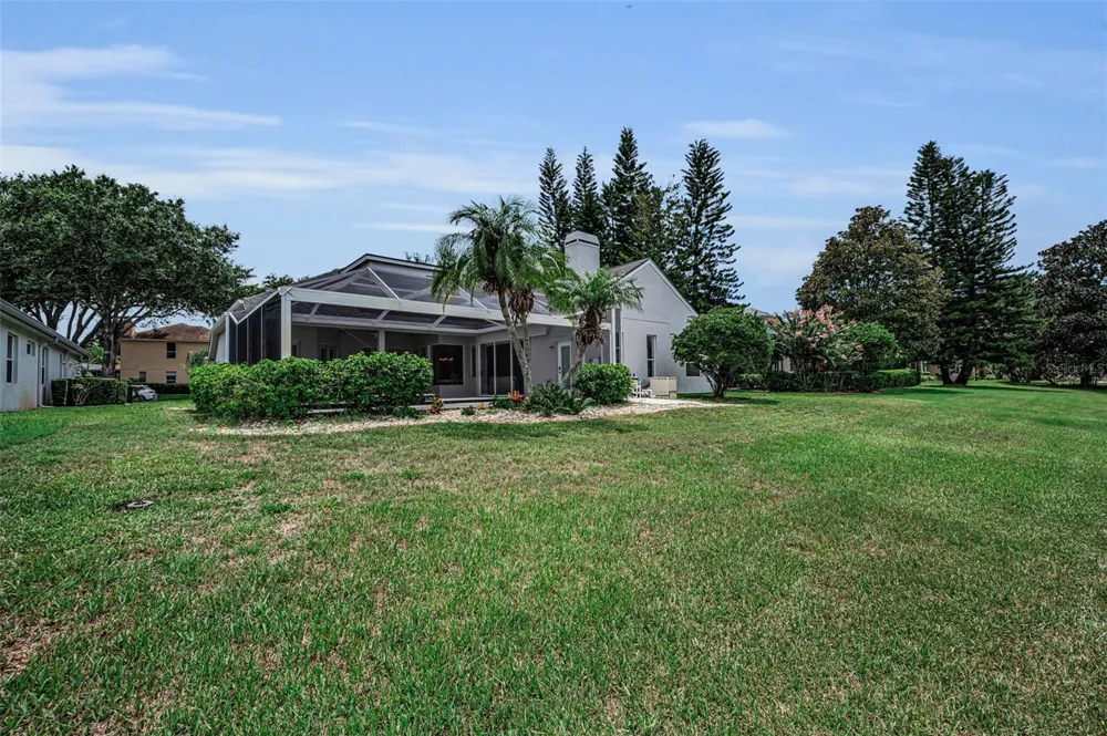 4084 LIGUSTRUM DRIVE Palm Harbor, FL 34685