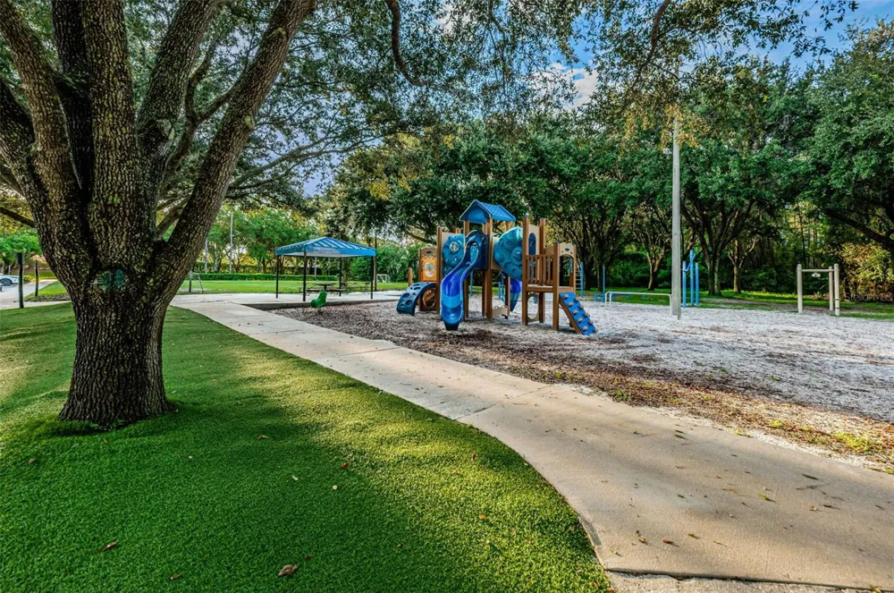 4084 LIGUSTRUM DRIVE Palm Harbor, FL 34685